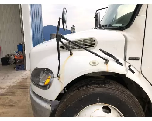 FREIGHTLINER M2-106 Hood