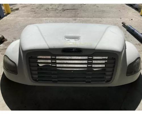 FREIGHTLINER M2-106 Hood