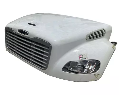 FREIGHTLINER M2-106 Hood