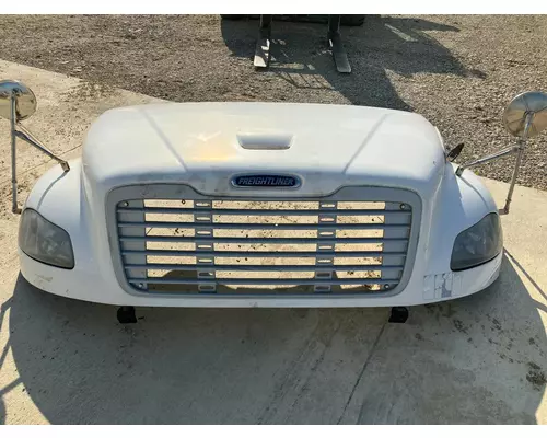 FREIGHTLINER M2-106 Hood