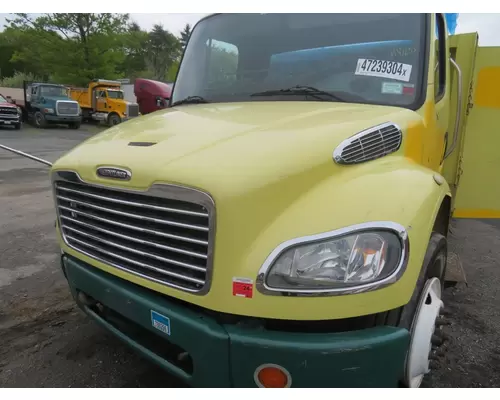 FREIGHTLINER M2-106 Hood