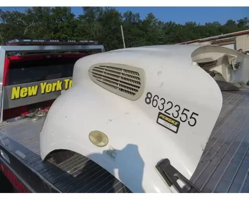 FREIGHTLINER M2-106 Hood