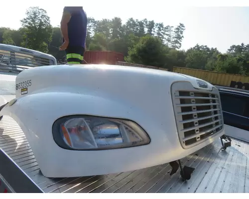 FREIGHTLINER M2-106 Hood