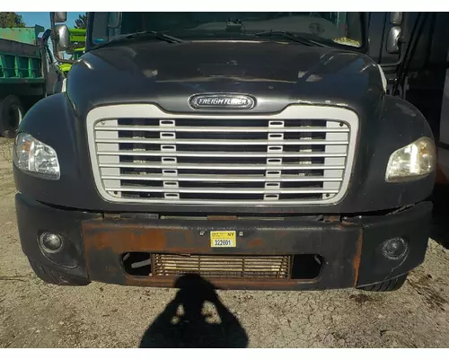 FREIGHTLINER M2-106 Hood