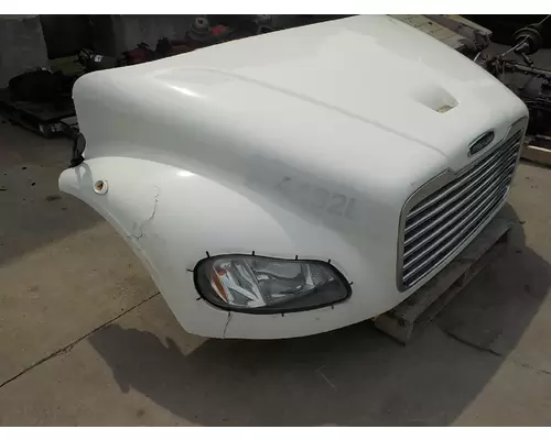 FREIGHTLINER M2-106 Hood
