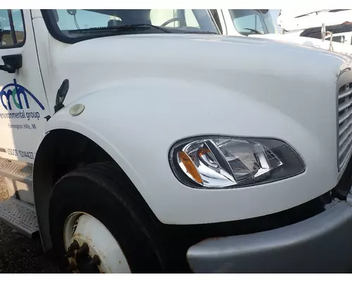 FREIGHTLINER M2-106 Hood