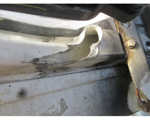 FREIGHTLINER M2-106 Hood