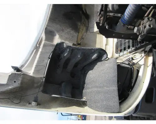 FREIGHTLINER M2-106 Hood