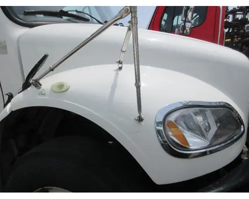 FREIGHTLINER M2-106 Hood