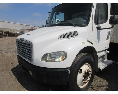 FREIGHTLINER M2-106 Hood