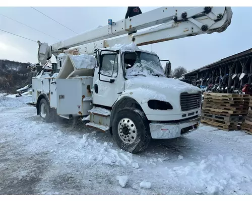 FREIGHTLINER M2-106 Hood