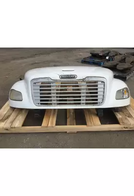 FREIGHTLINER M2-106 Hood