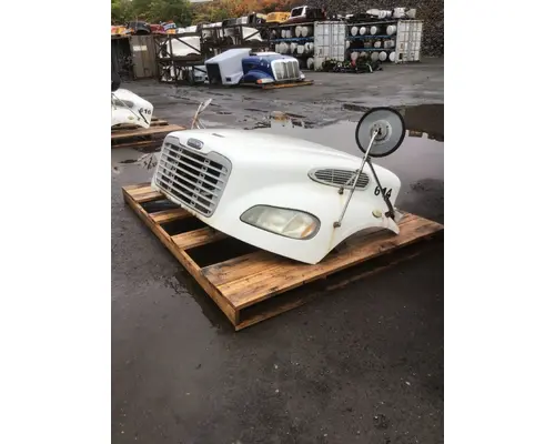 FREIGHTLINER M2-106 Hood