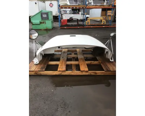 FREIGHTLINER M2-106 Hood