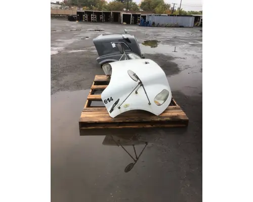 FREIGHTLINER M2-106 Hood