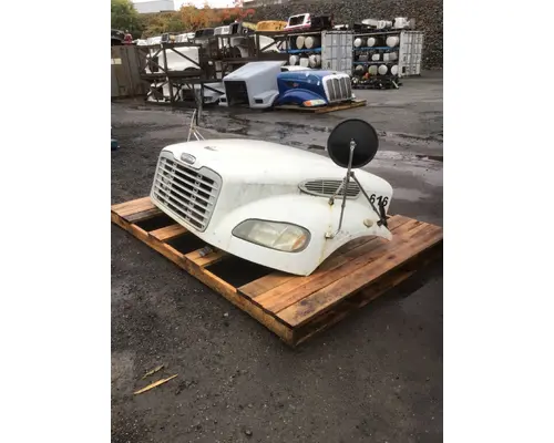 FREIGHTLINER M2-106 Hood