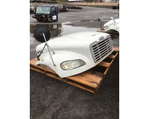 FREIGHTLINER M2-106 Hood