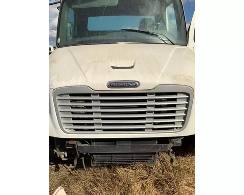 FREIGHTLINER M2 106 Hood