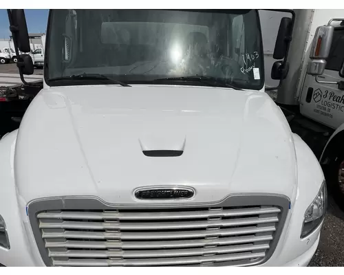 FREIGHTLINER M2 106 Hood