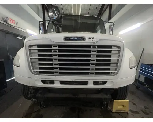 FREIGHTLINER M2 106 Hood