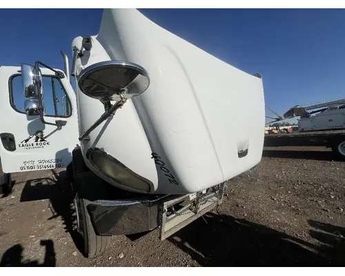 FREIGHTLINER M2 106 Hood