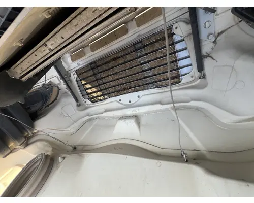 FREIGHTLINER M2 106 Hood