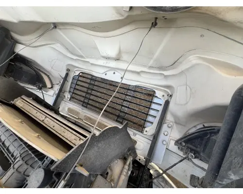 FREIGHTLINER M2 106 Hood