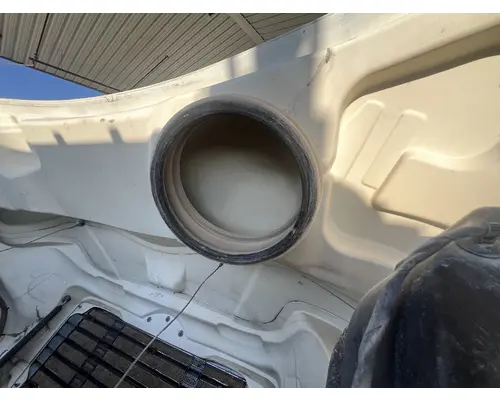 FREIGHTLINER M2 106 Hood