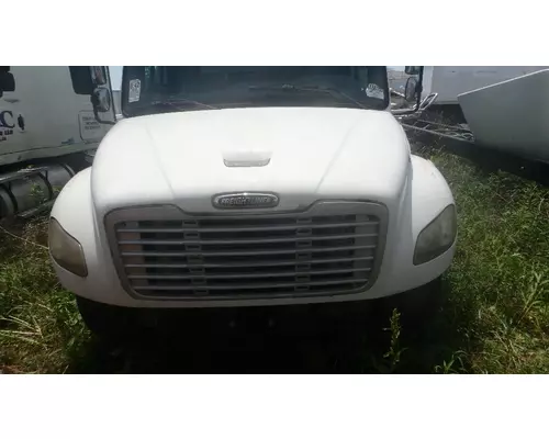 FREIGHTLINER M2 106 Hood