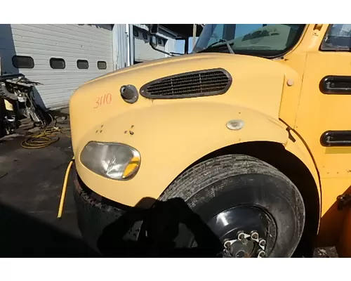 FREIGHTLINER M2 106 Hood