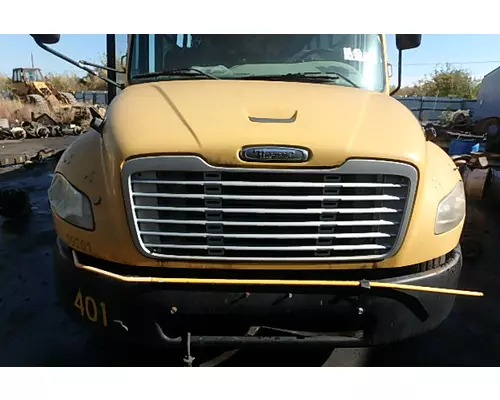 FREIGHTLINER M2 106 Hood