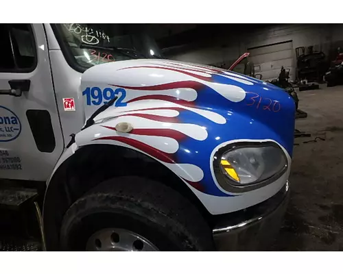FREIGHTLINER M2 106 Hood