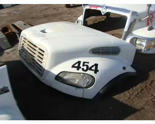 FREIGHTLINER M2-106 Hood