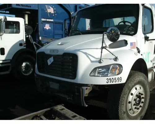 FREIGHTLINER M2-106 Hood