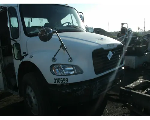 FREIGHTLINER M2-106 Hood