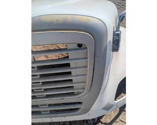 FREIGHTLINER M2-106 Hood