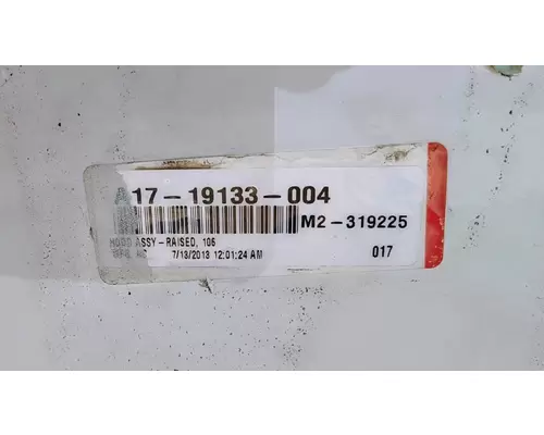 FREIGHTLINER M2 106 Hood