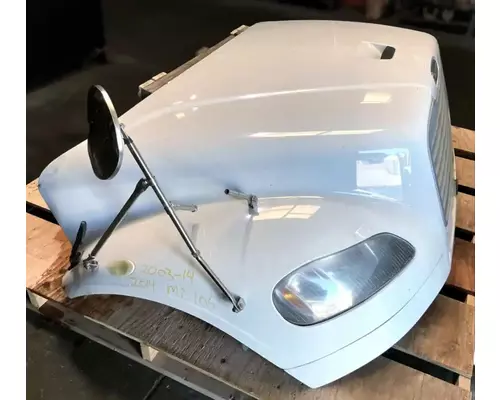 FREIGHTLINER M2 106 Hood