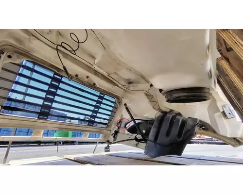 FREIGHTLINER M2 106 Hood