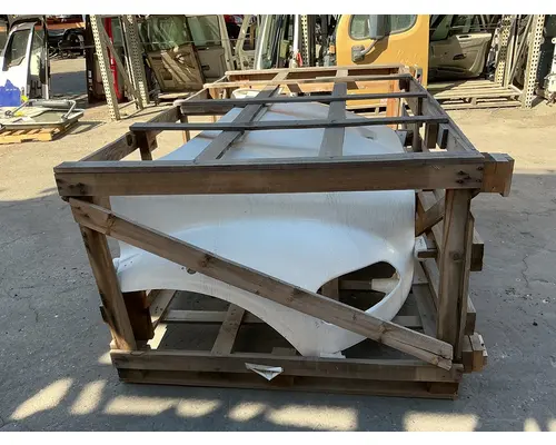 FREIGHTLINER M2 106 Hood