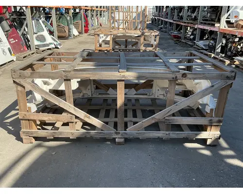 FREIGHTLINER M2 106 Hood