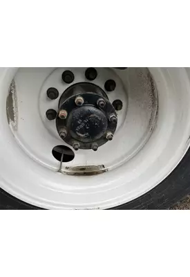 FREIGHTLINER M2 106 Hub