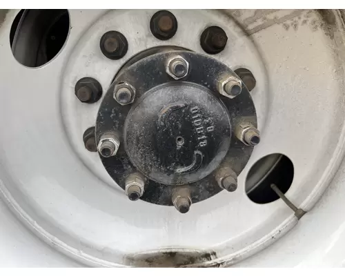 FREIGHTLINER M2 106 Hub