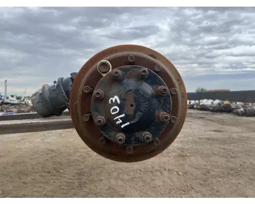 FREIGHTLINER M2 106 Hub