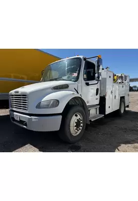 FREIGHTLINER M2 106 Hub