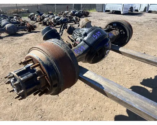 FREIGHTLINER M2 106 Hub