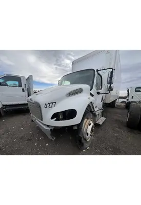 FREIGHTLINER M2 106 Hub