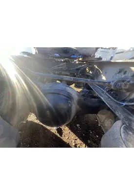 FREIGHTLINER M2 106 Hub