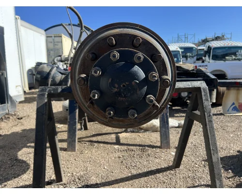 FREIGHTLINER M2 106 Hub