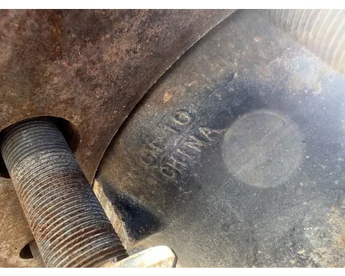 FREIGHTLINER M2 106 Hub